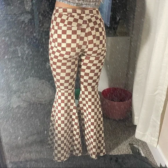 FREE PEOPLE: We The Free flare pants size 27. Very stretchy and comfortable - Picture 3 of 3